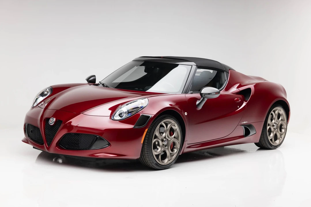 2020 Alfa Romeo 4C Spider - Image 10 of 31