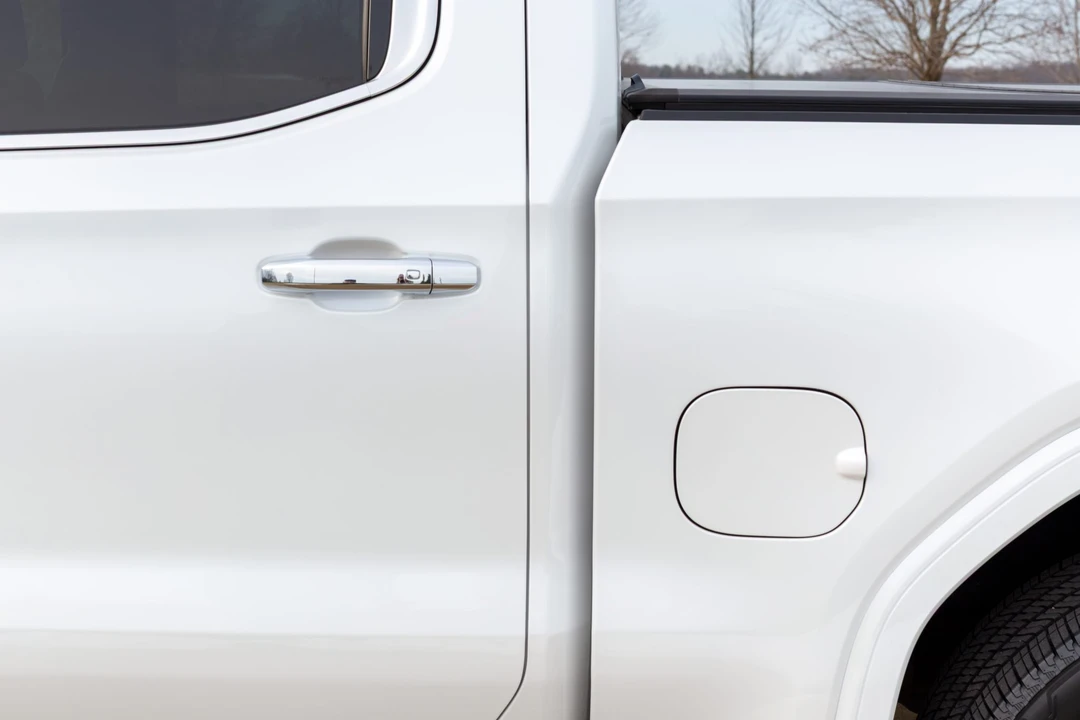 2020 GMC Sierra 5th Gen - Image 27 of 31