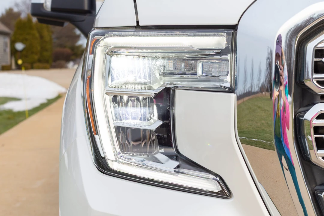 2020 GMC Sierra 5th Gen - Image 11 of 31