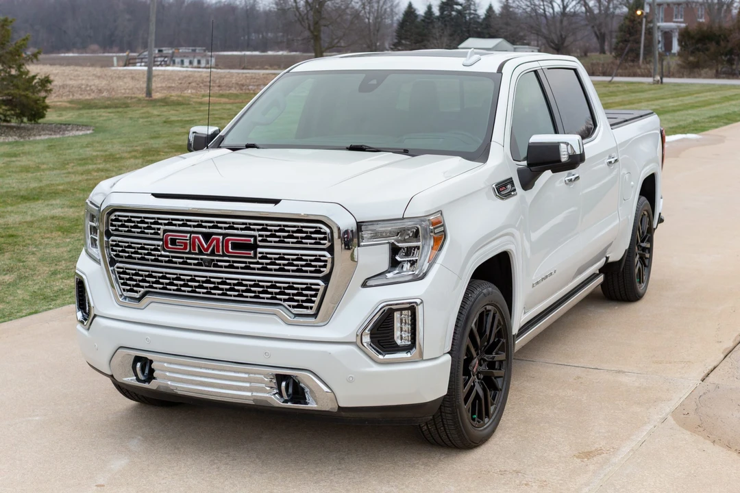 2020 GMC Sierra 5th Gen - Image 2 of 31