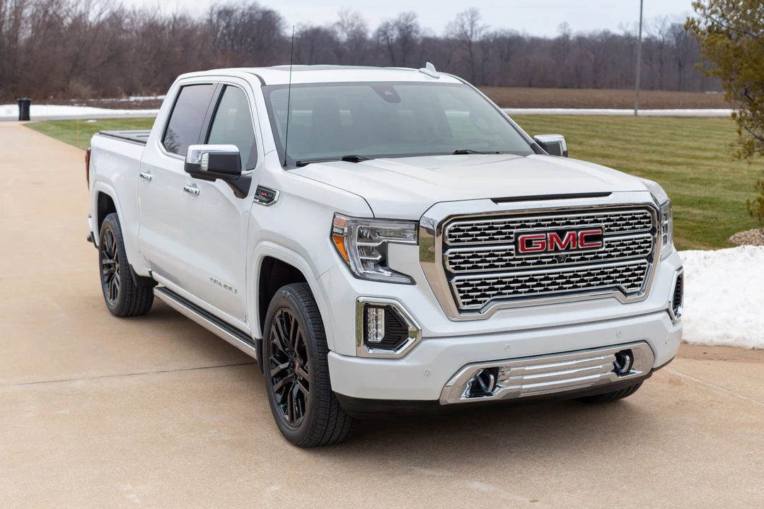2020 GMC Sierra 5th Gen - Image 4 of 31
