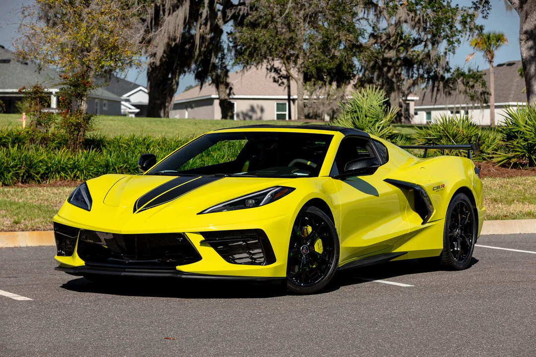 2022 Chevrolet Corvette C8 - Image 2 of 31