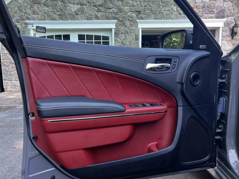 2023 Dodge Charger SRT Hellcat 7th Gen - Image 26 of 31