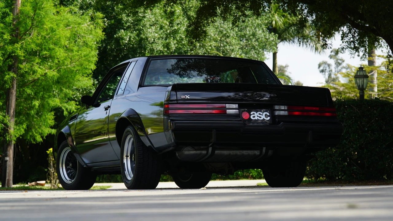 1987 Buick Grand National GNX - Image 11 of 31