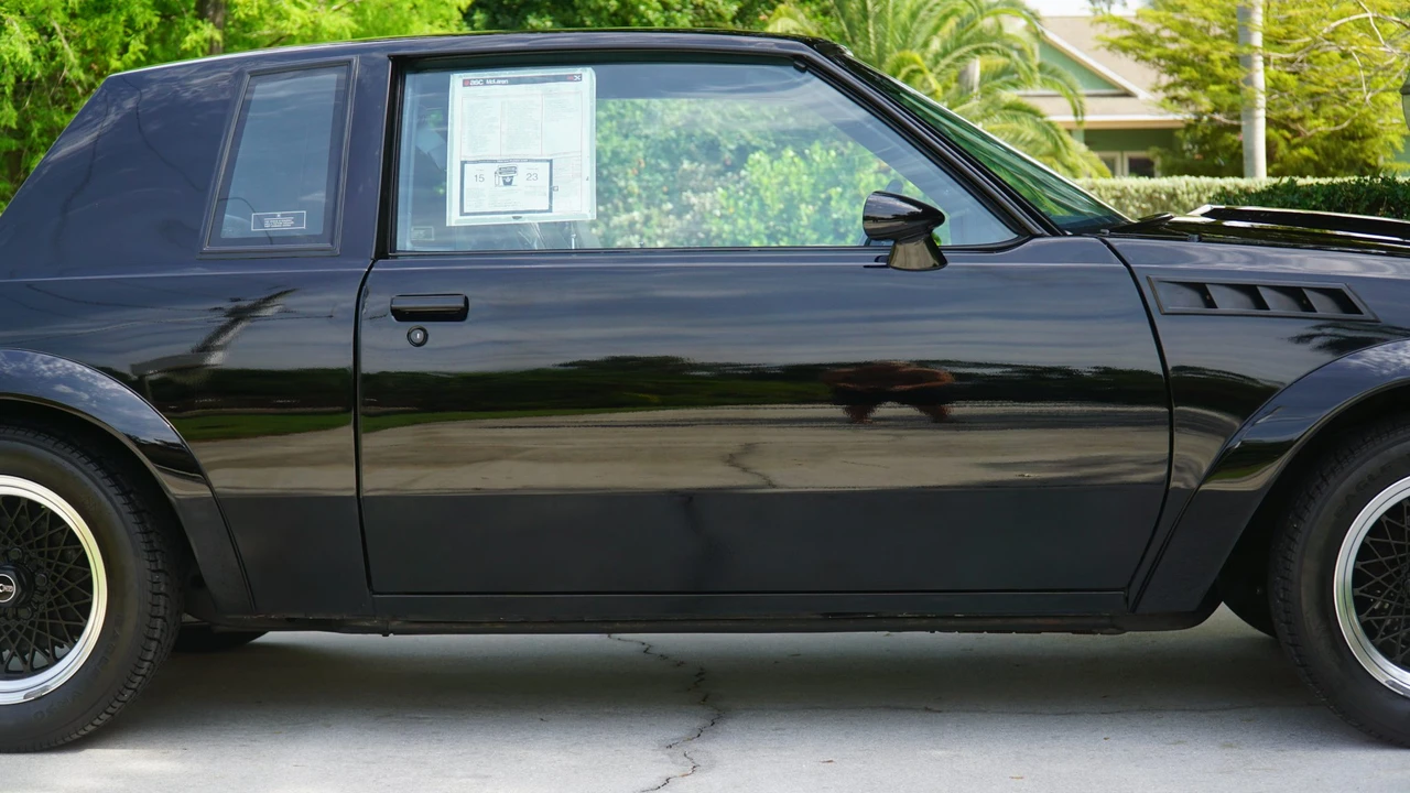 1987 Buick Grand National GNX - Image 18 of 31