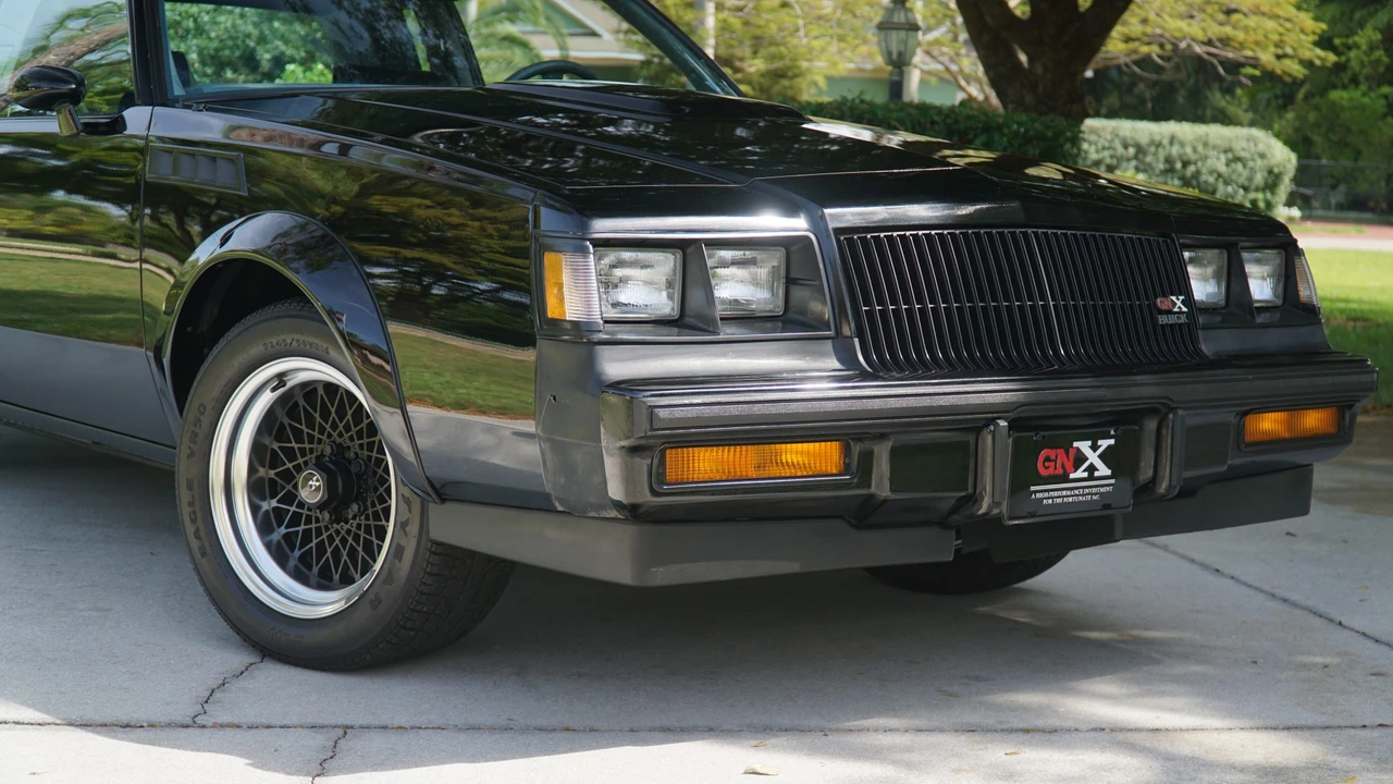 1987 Buick Grand National GNX - Image 16 of 31