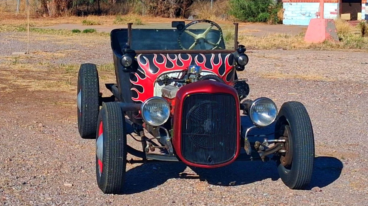 Ford Hot Rod - Image 23 of 31