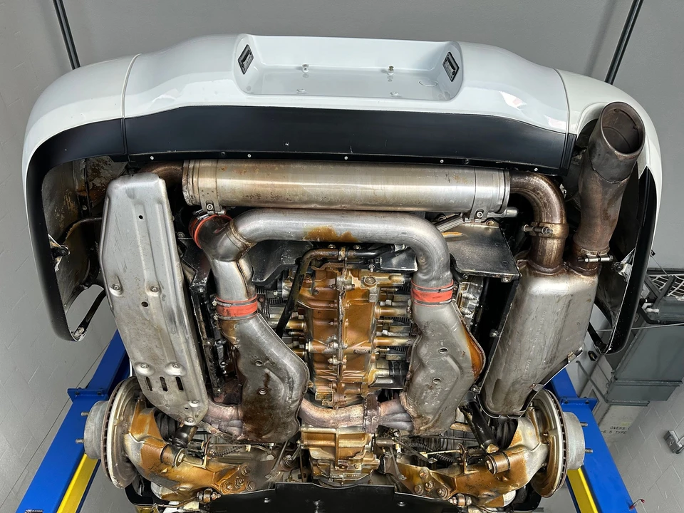 1993 Porsche 964 Carrera 4 - Image 26 of 31