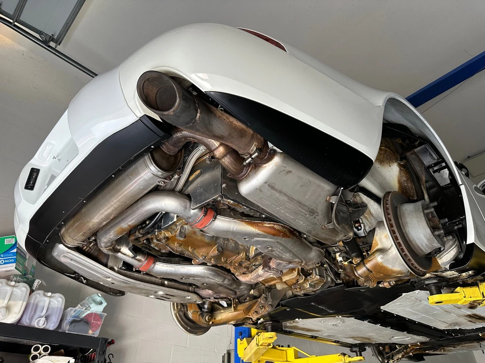 1993 Porsche 964 Carrera 4 - Image 24 of 31