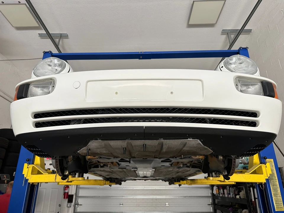 1993 Porsche 964 Carrera 4 - Image 21 of 31