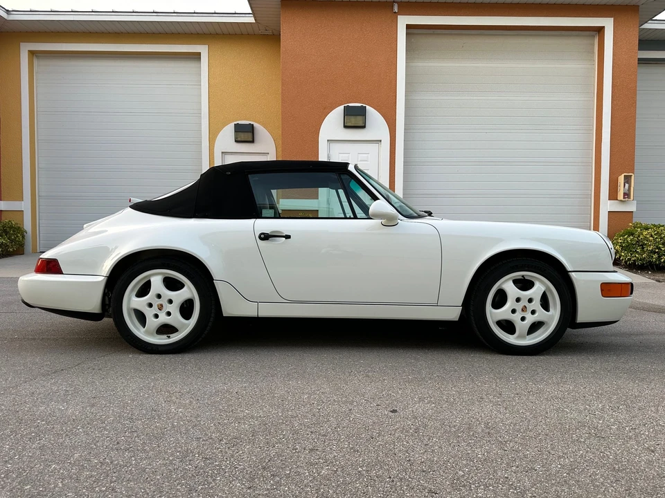 1993 Porsche 964 Carrera 4 - Image 14 of 31