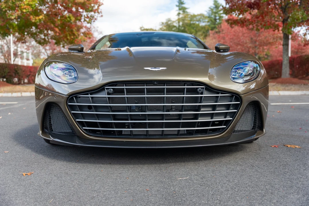 2020 Aston Martin DBS Superleggera - Image 20 of 31