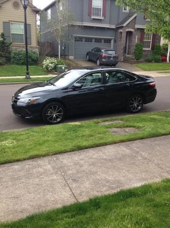 2016 Toyota Camry 8th Gen - Image 2 of 6