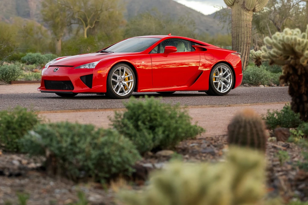 2012 Lexus LFA - Image 13 of 31