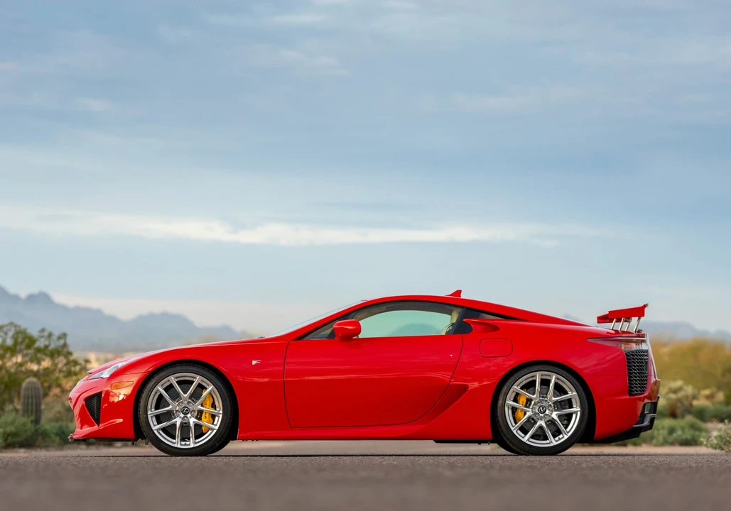 2012 Lexus LFA - Image 16 of 31