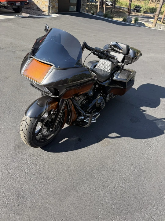 2023 Harley-Davidson Touring Milwaukee-Eight - Image 2 of 31