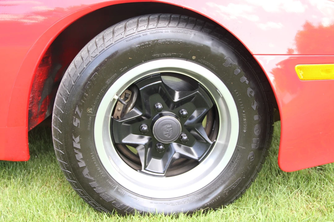 1983 Porsche 944 - Image 14 of 31