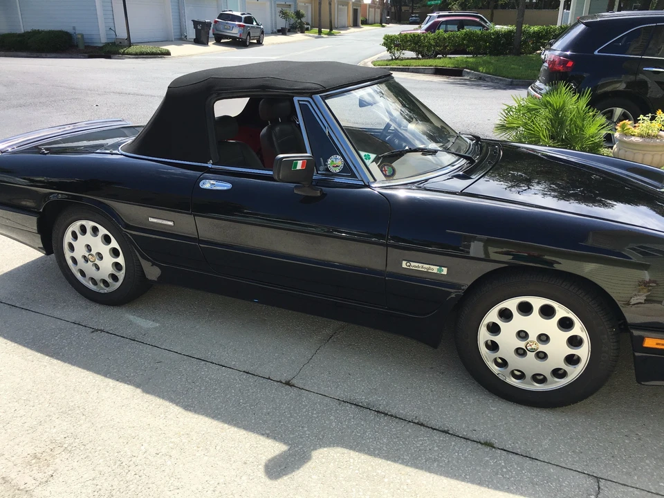 1987 Alfa Romeo Series 3 - Image 2 of 31
