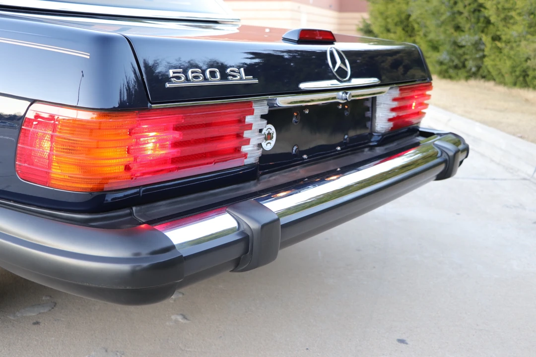 1988 Mercedes-Benz R107 SL-Class - Image 30 of 31