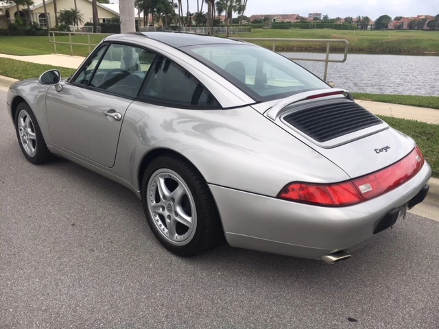1997 Porsche 993 Carrera - Image 11 of 31