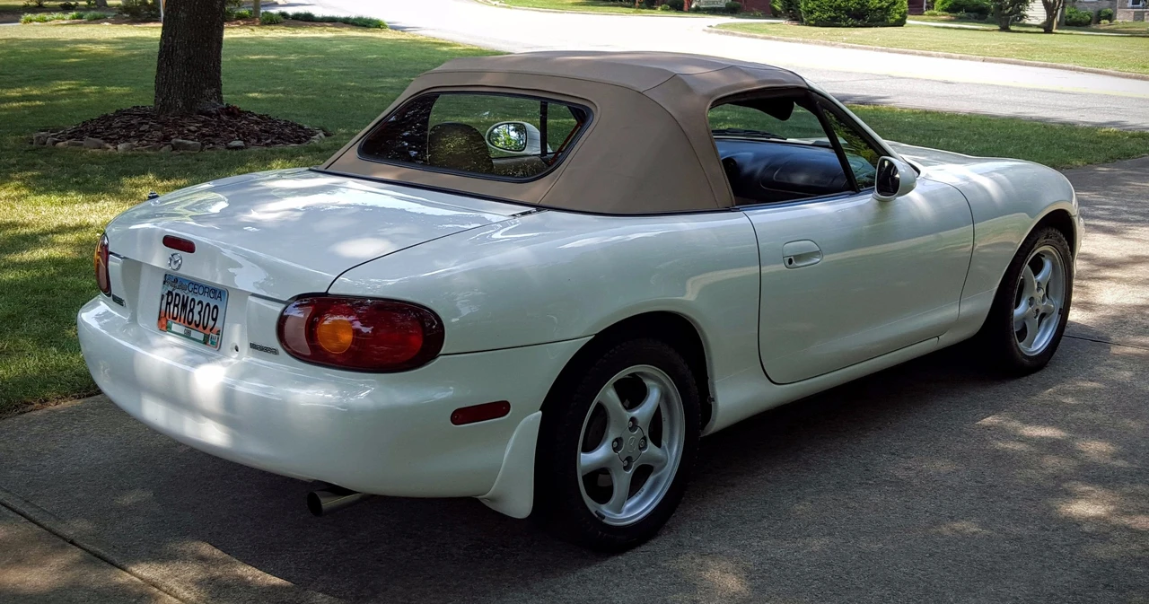 2000 Mazda NB MX-5 Miata - Image 12 of 31