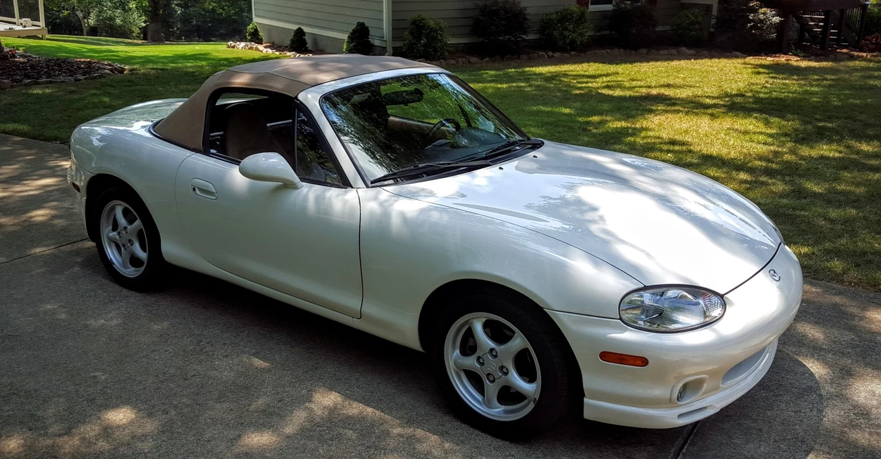 2000 Mazda NB MX-5 Miata - Image 14 of 31