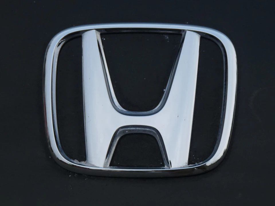 2003 Honda AP1 S2000 - Image 12 of 31