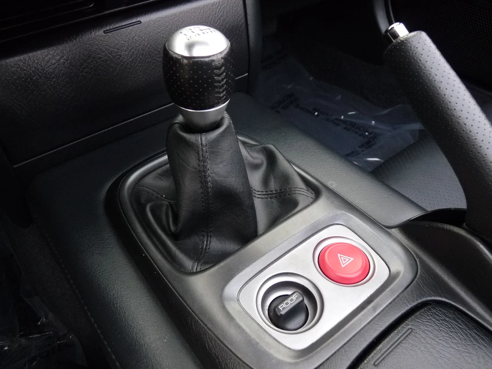 2003 Honda AP1 S2000 - Image 25 of 31