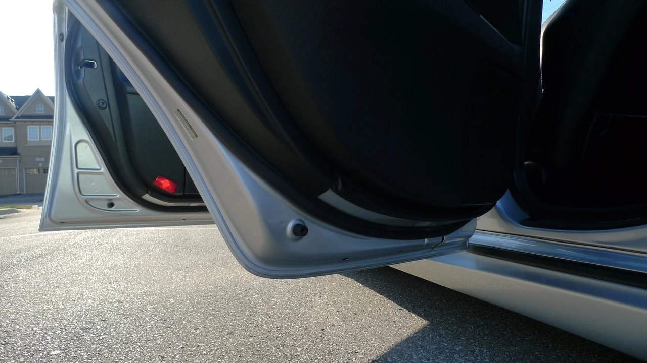 2008 Lexus IS F 2nd Gen - Image 25 of 31
