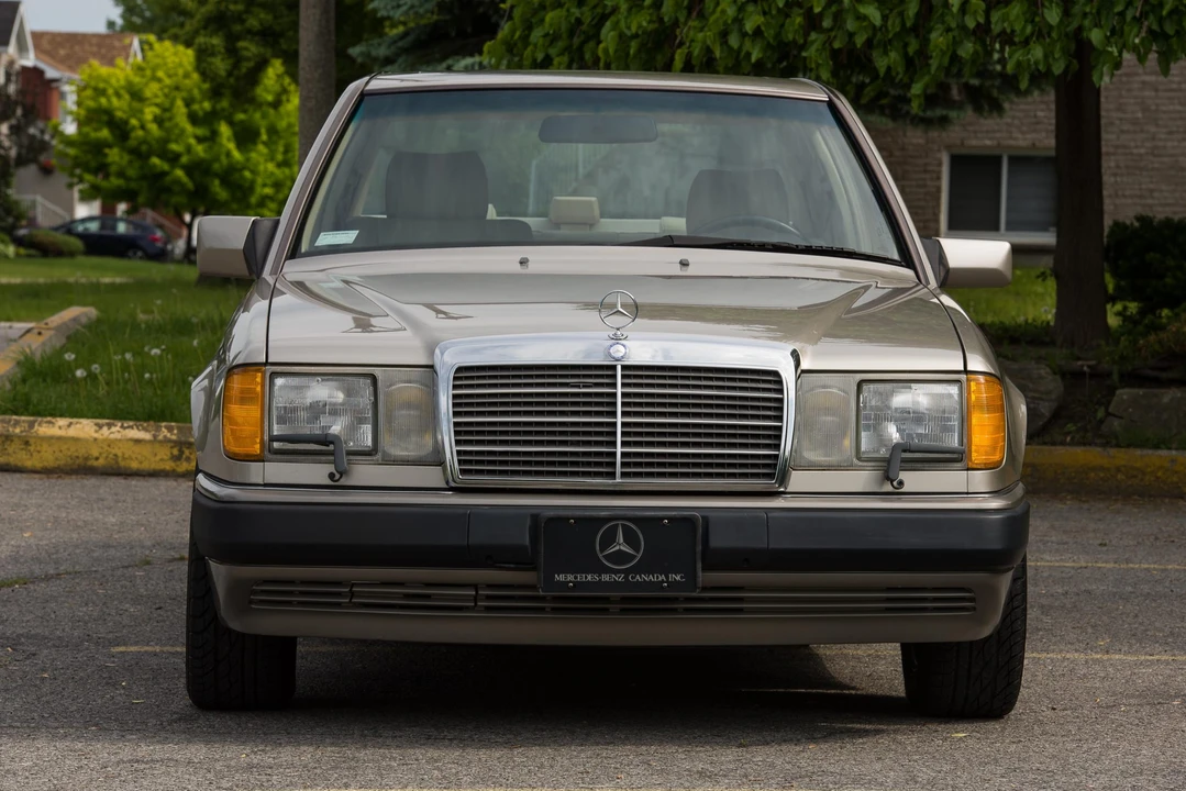 1990 Mercedes-Benz W124 E-Class - Image 4 of 31