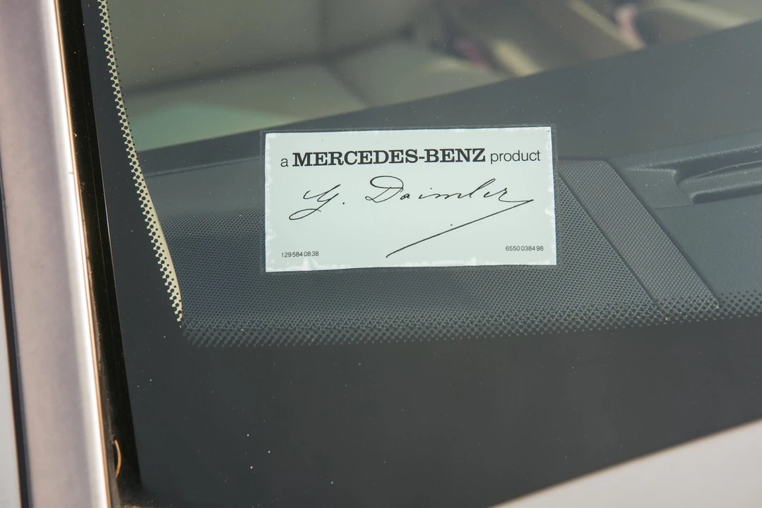 1990 Mercedes-Benz W124 E-Class - Image 31 of 31
