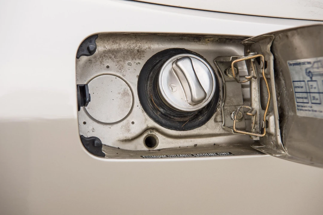 1990 Mercedes-Benz W124 E-Class - Image 28 of 31