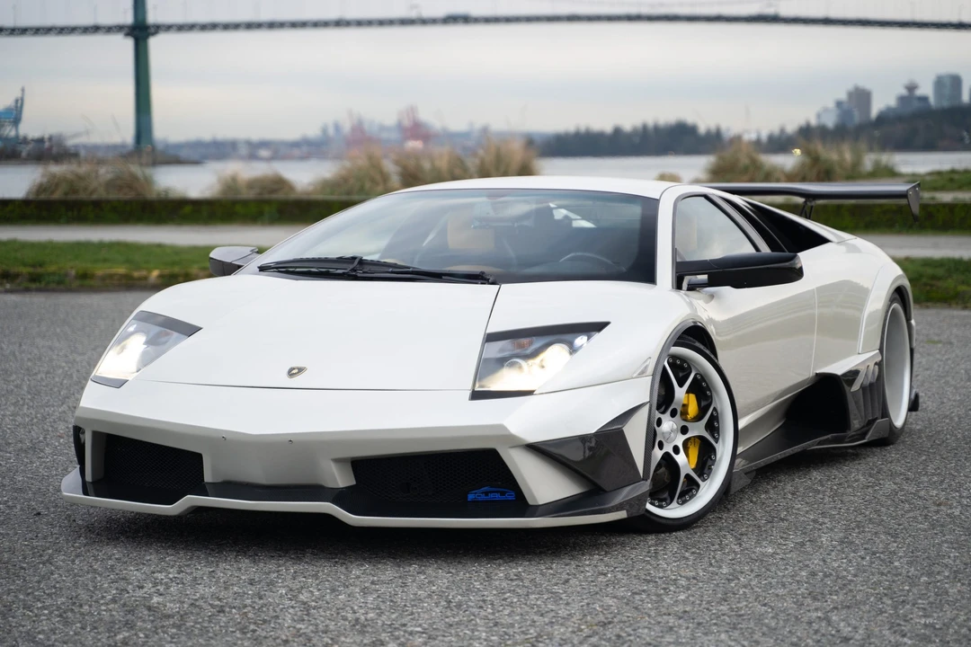 2006 Lamborghini Murcielago - Image 13 of 31