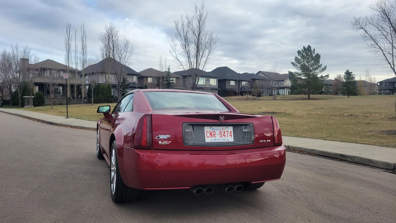 2008 Cadillac XLR-V - Image 17 of 31