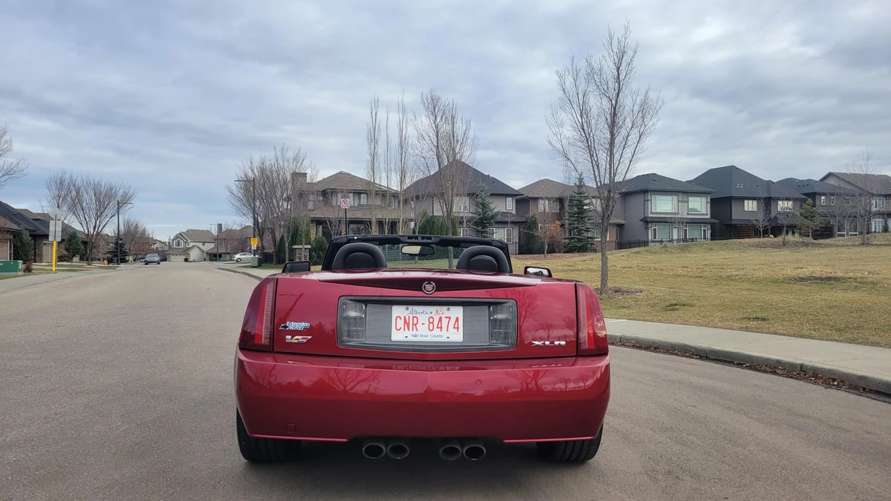 2008 Cadillac XLR-V - Image 8 of 31
