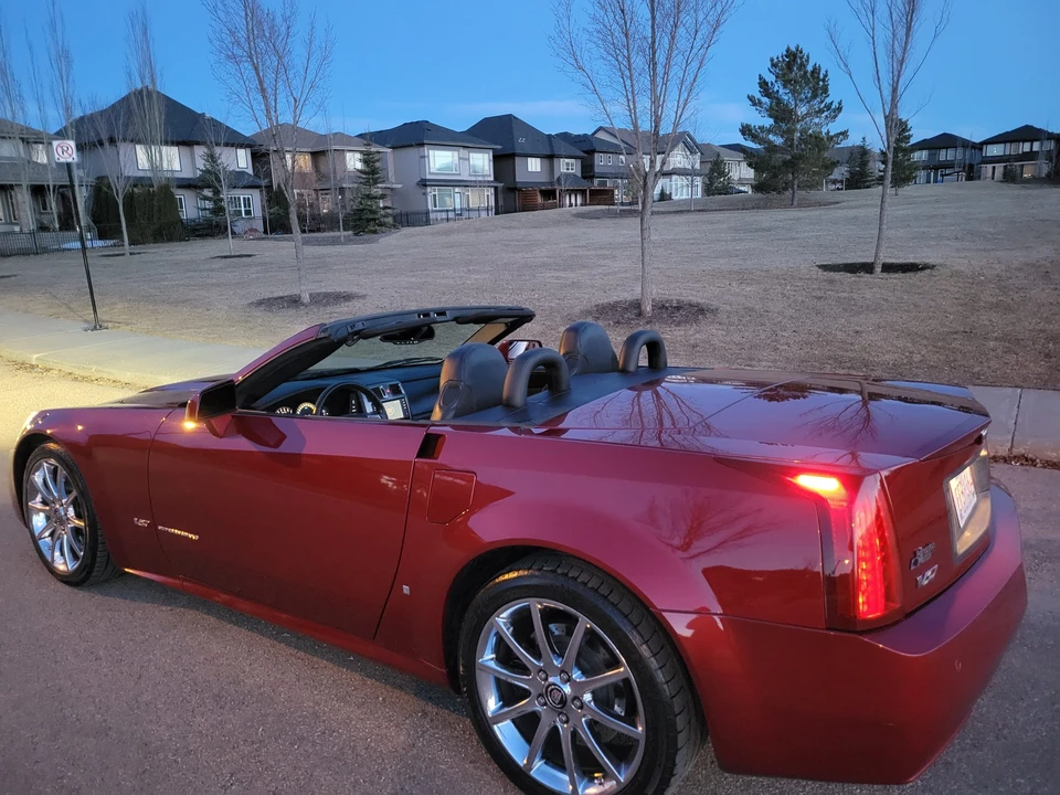 2008 Cadillac XLR-V - Image 31 of 31
