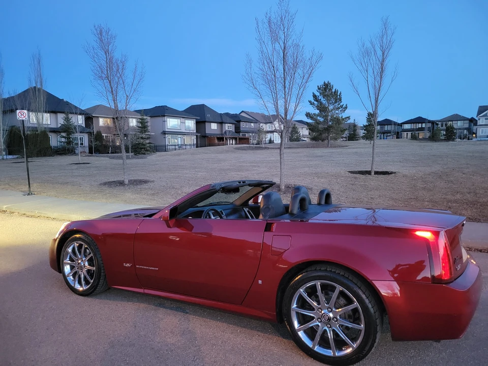 2008 Cadillac XLR-V - Image 30 of 31