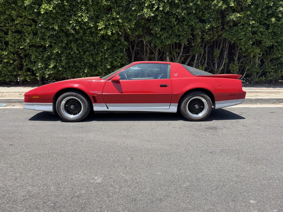 1988 Pontiac Firebird Trans Am 3rd Gen - Image 12 of 31