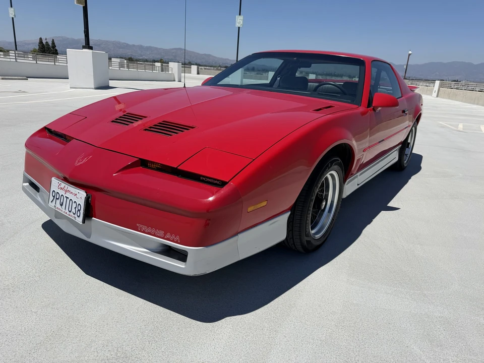 1988 Pontiac Firebird Trans Am 3rd Gen - Image 15 of 31