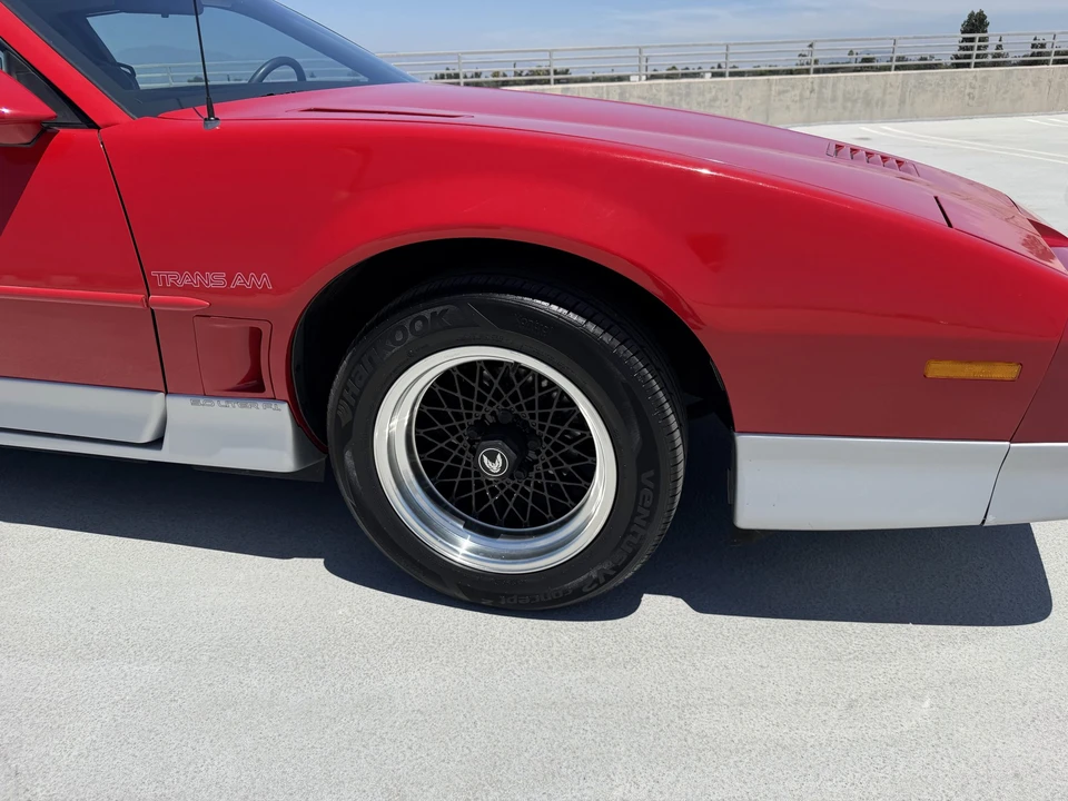 1988 Pontiac Firebird Trans Am 3rd Gen - Image 21 of 31