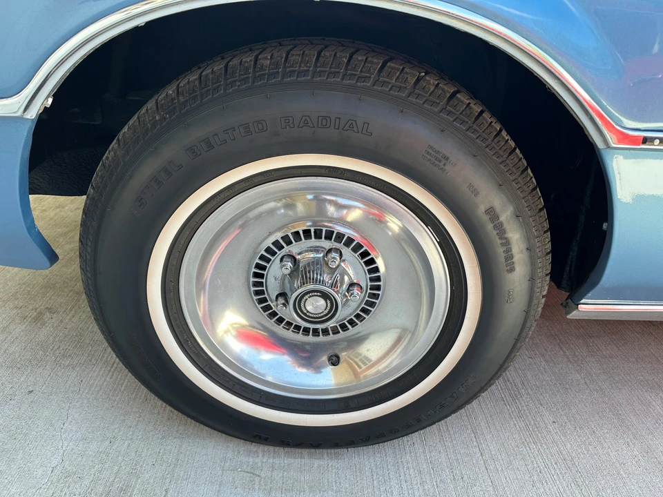1972 Ford Thunderbird 5th Gen - Image 28 of 31