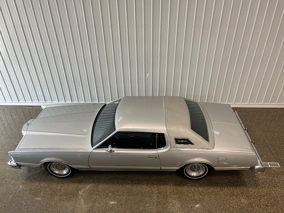 1976 Ford Thunderbird 6th Gen - Image 12 of 31