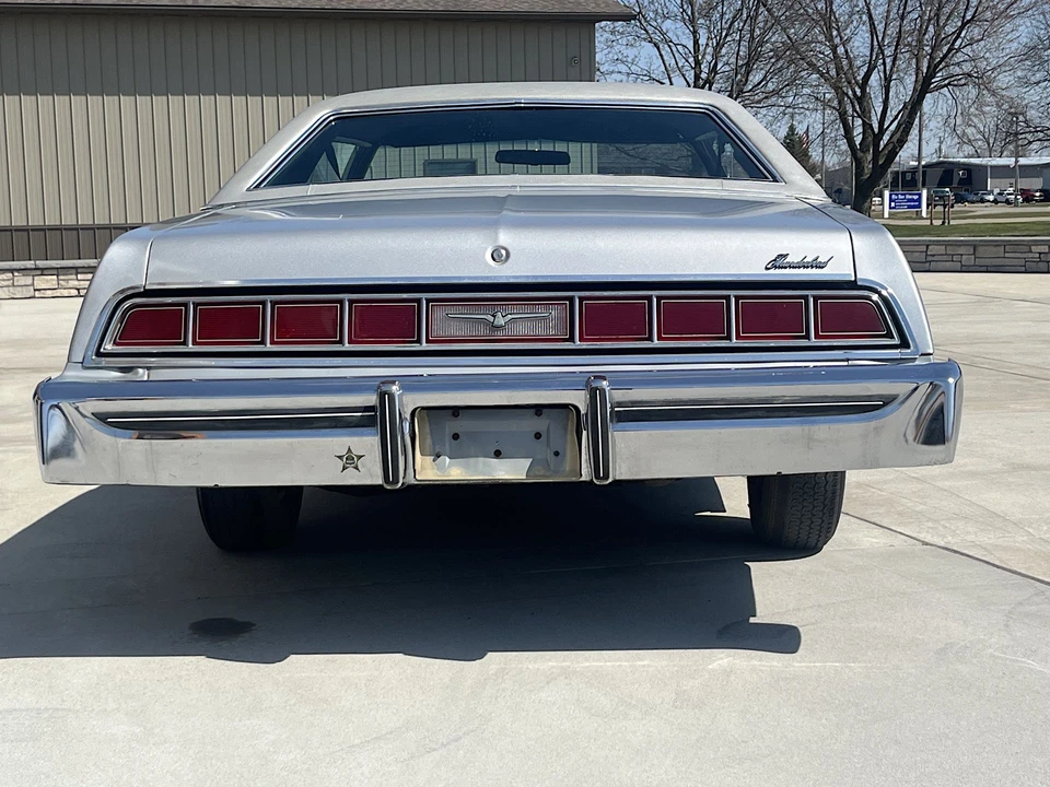 1976 Ford Thunderbird 6th Gen - Image 7 of 31