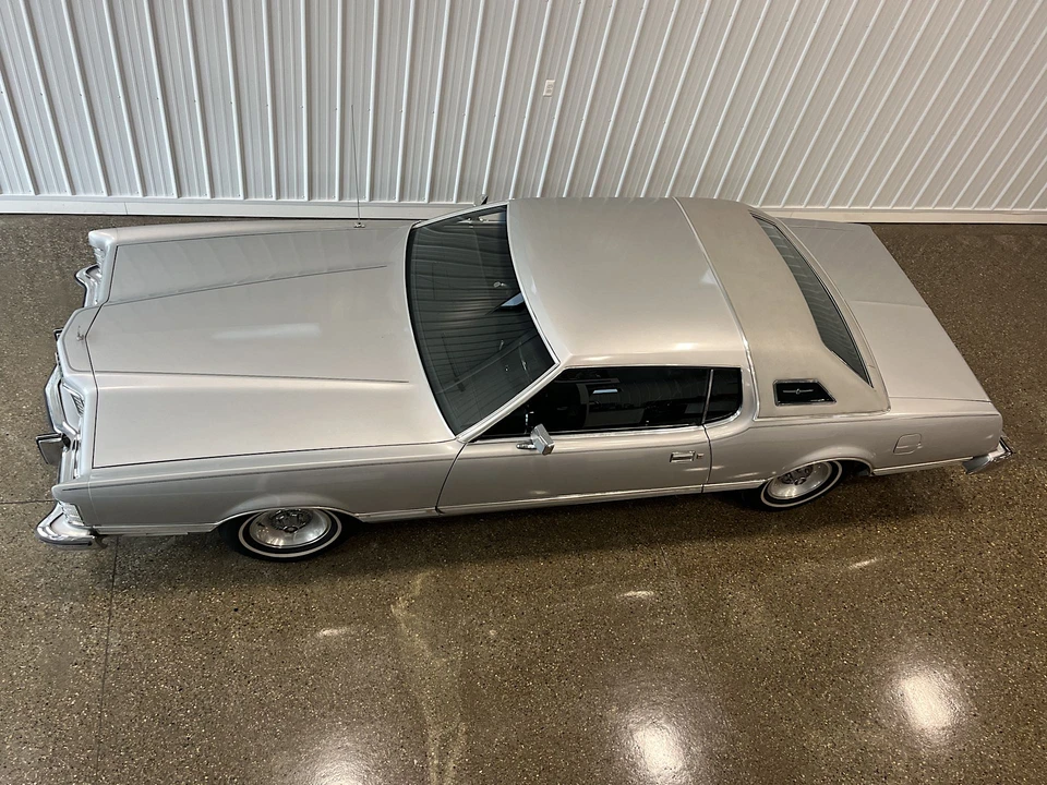 1976 Ford Thunderbird 6th Gen - Image 13 of 31