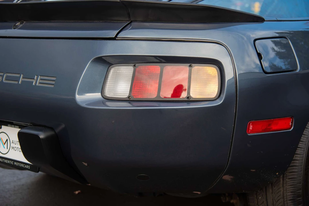 1981 Porsche 928 - Image 19 of 31