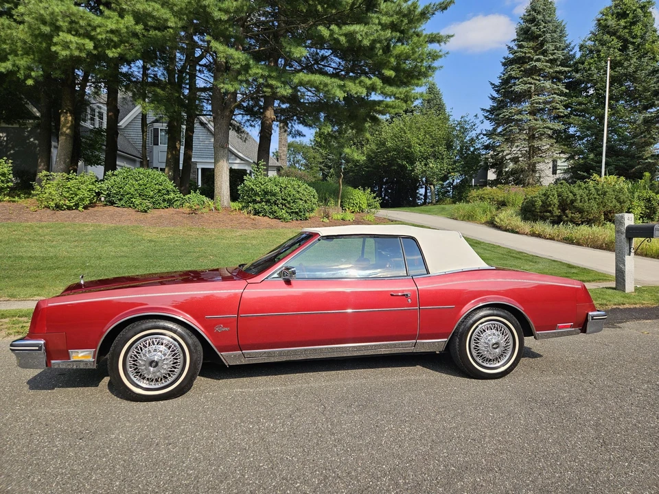 1984 Buick Riviera 4th-7th Gen - Image 6 of 31