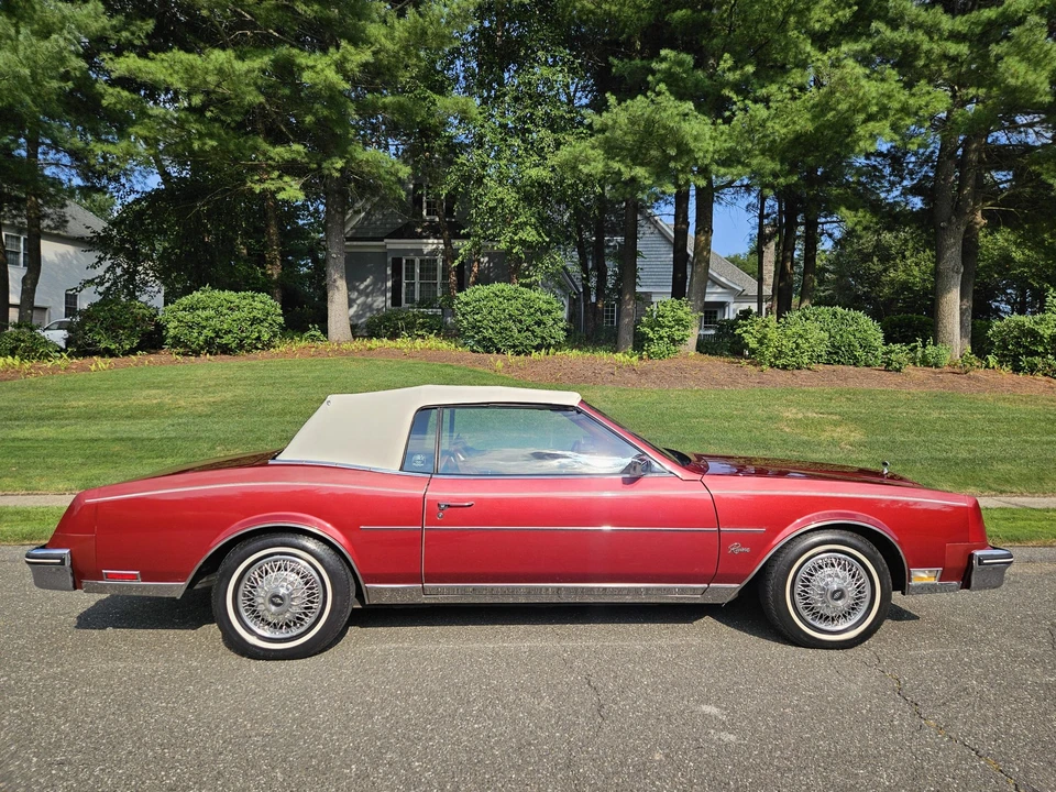 1984 Buick Riviera 4th-7th Gen - Image 13 of 31