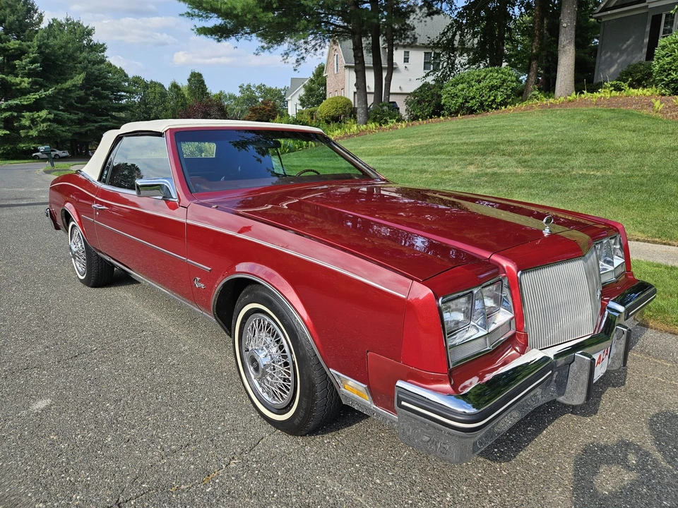 1984 Buick Riviera 4th-7th Gen - Image 16 of 31