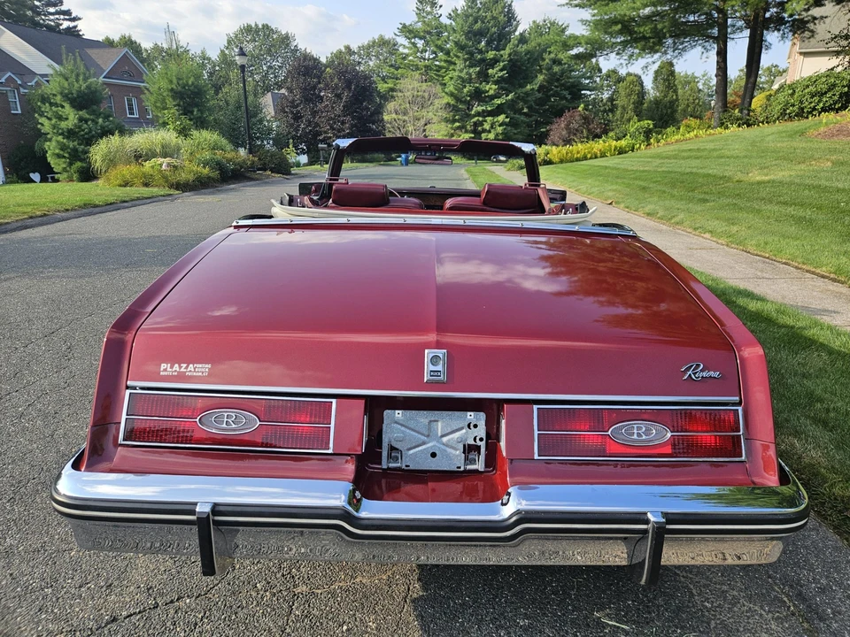 1984 Buick Riviera 4th-7th Gen - Image 27 of 31