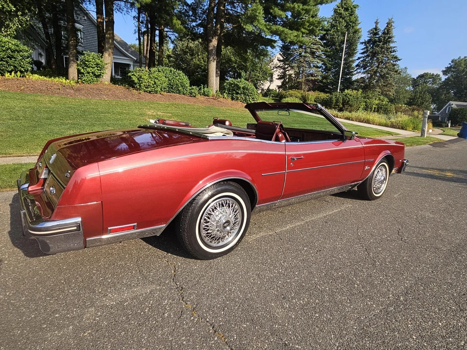 1984 Buick Riviera 4th-7th Gen - Image 29 of 31